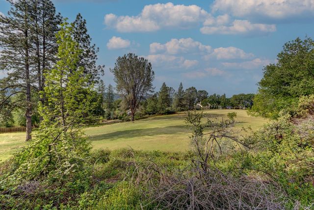 3112 Serano Ct, Camino, CA 95709