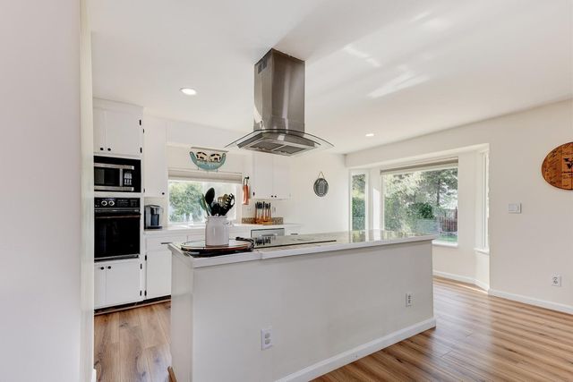 3112 Serano Ct, Camino, CA 95709