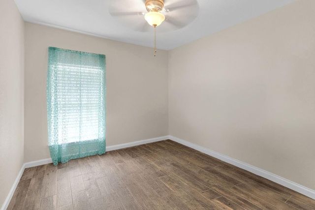 1624 Texas Avenue, League City, TX 77573