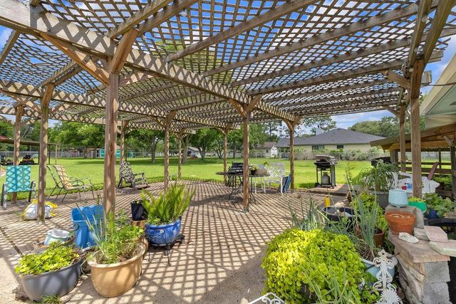 1624 Texas Avenue, League City, TX 77573