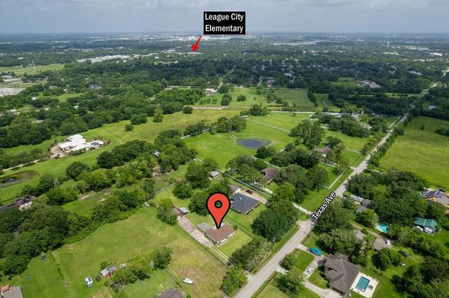 1624 Texas Avenue, League City, TX 77573