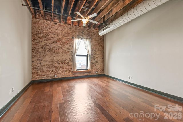 100 W Main Avenue 402, Gastonia, NC 28052
