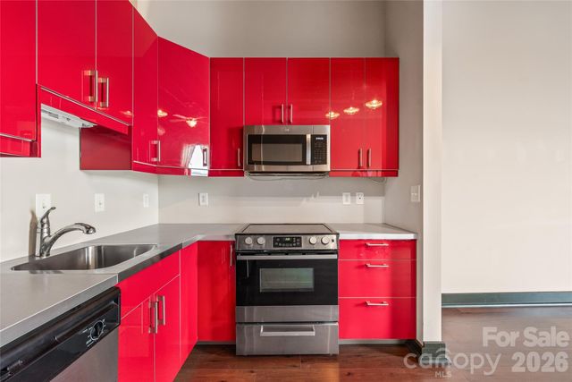 100 W Main Avenue 402, Gastonia, NC 28052