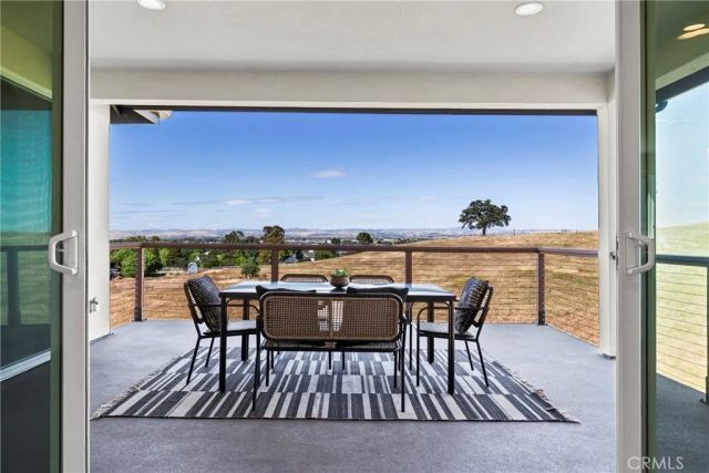 1232 Kapareil, Paso Robles, CA 93446