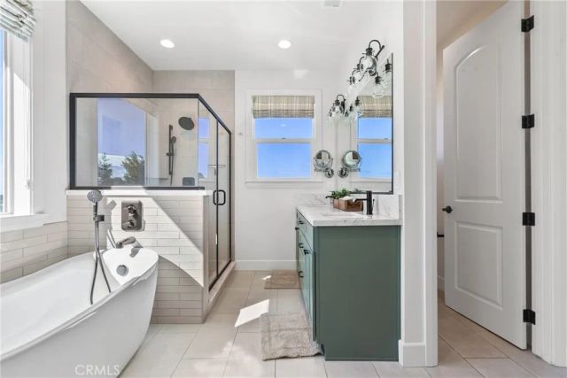 1232 Kapareil, Paso Robles, CA 93446