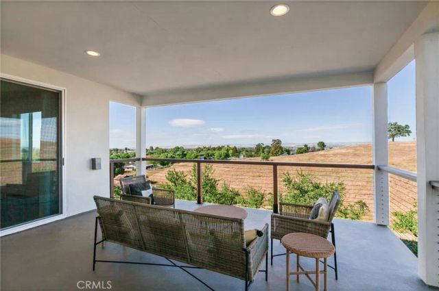 1232 Kapareil, Paso Robles, CA 93446