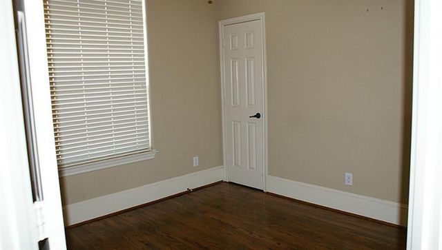 1712 Aden Drive, Houston, TX 77003