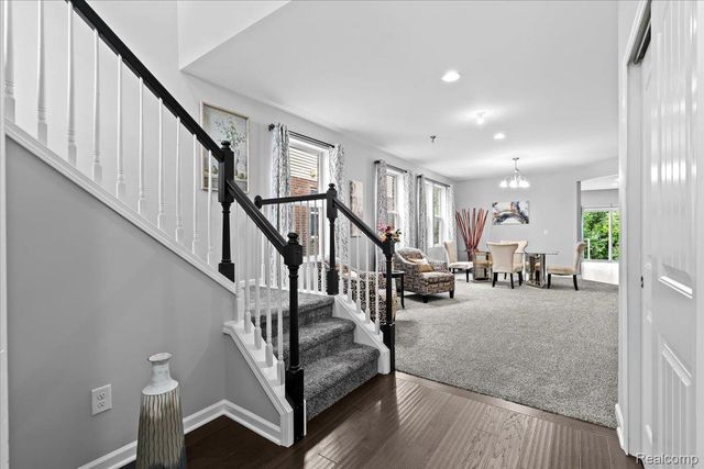 49645 Hartwick Drive, Novi, MI 48374