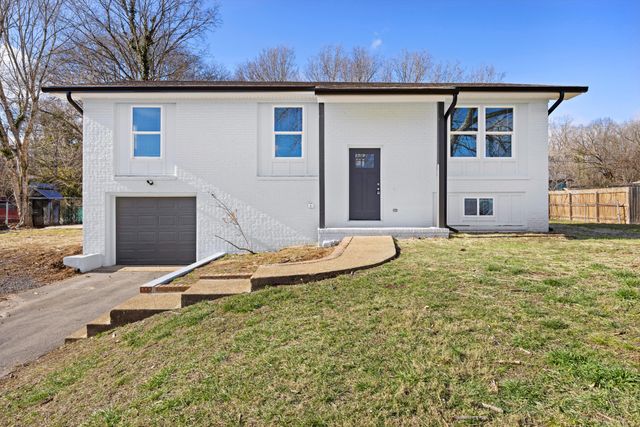 7005 Sterling Road, Hixson, TN 37343