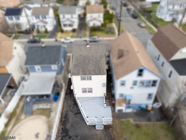 32 Montgomery St, Bloomfield Twp., NJ 07003