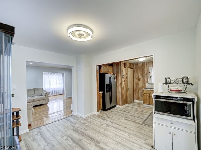 32 Montgomery St, Bloomfield Twp., NJ 07003