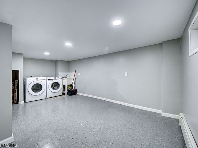 32 Montgomery St, Bloomfield Twp., NJ 07003