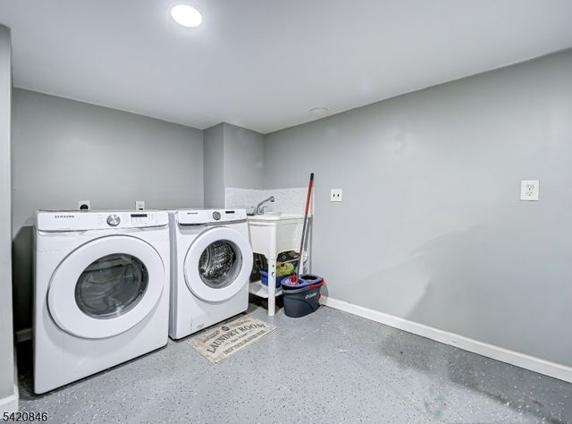 32 Montgomery St, Bloomfield Twp., NJ 07003