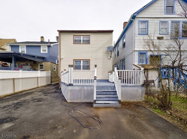 32 Montgomery St, Bloomfield Twp., NJ 07003