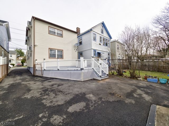 32 Montgomery St, Bloomfield Twp., NJ 07003