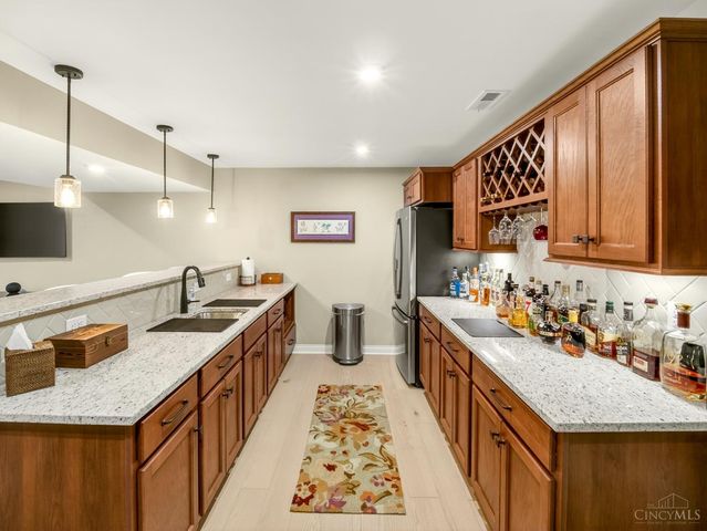 1544 Wexler Court, Hamilton Twp, OH 45039