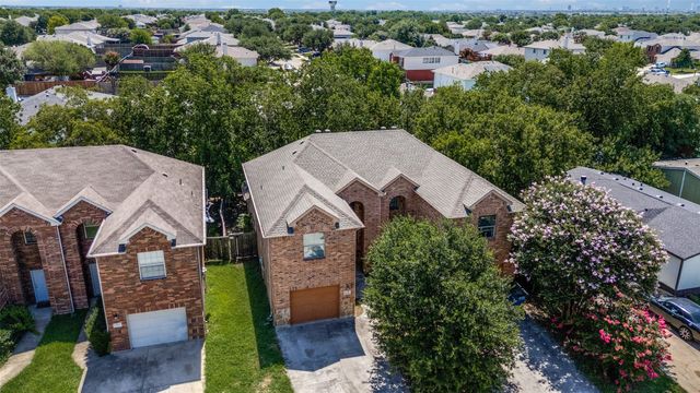 430 Woodgrove Drive, Little Elm, TX 75068