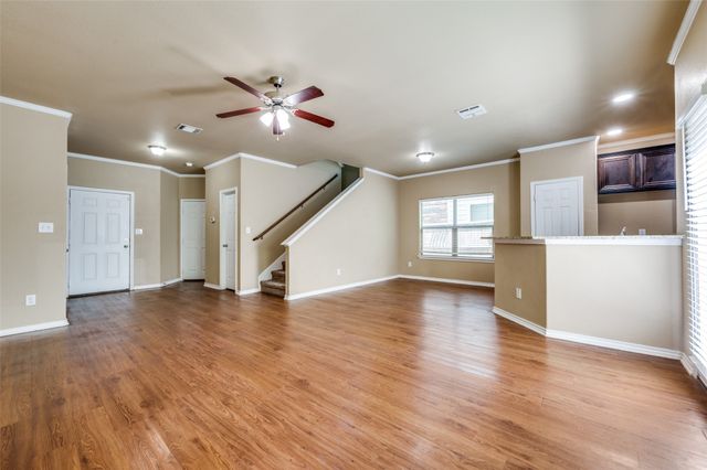 430 Woodgrove Drive, Little Elm, TX 75068