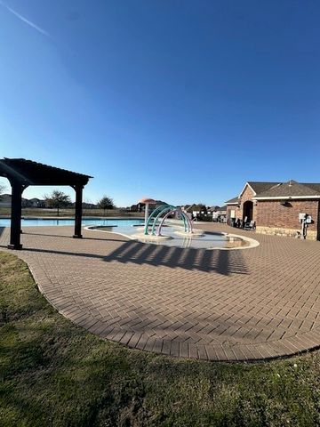 1012 Mallard Drive, Forney, TX 75126