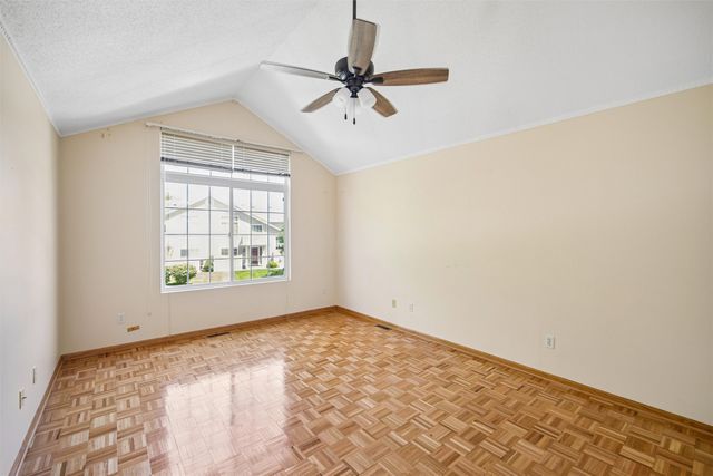 5418 Longview Court 2, Johnston, IA 50131
