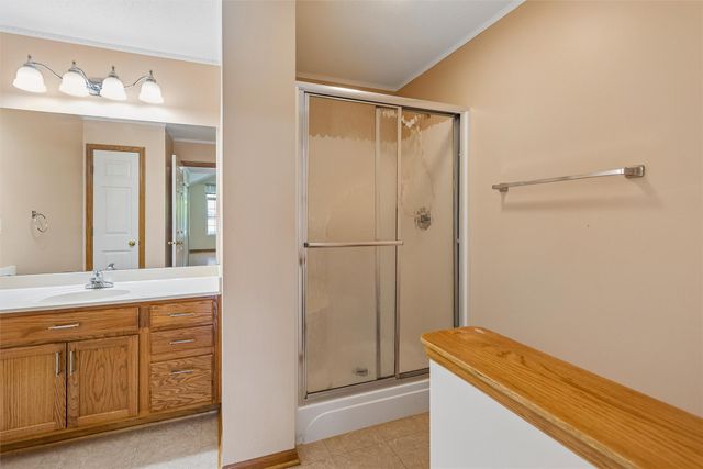 5418 Longview Court 2, Johnston, IA 50131