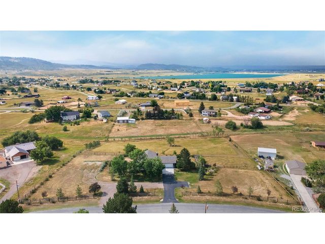 4808 Beverly Dr, Berthoud, CO 80513