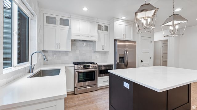 562 W DALLY DR, Alpine, UT 84004