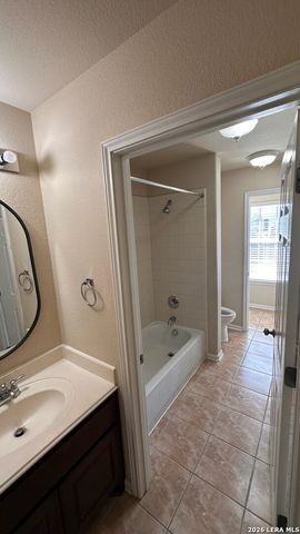3206 BRISCOE TRL, San Antonio, TX 78253
