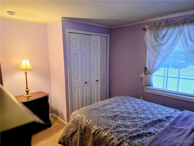 1325 Brookfield Drive, North Tonawanda, NY 14120