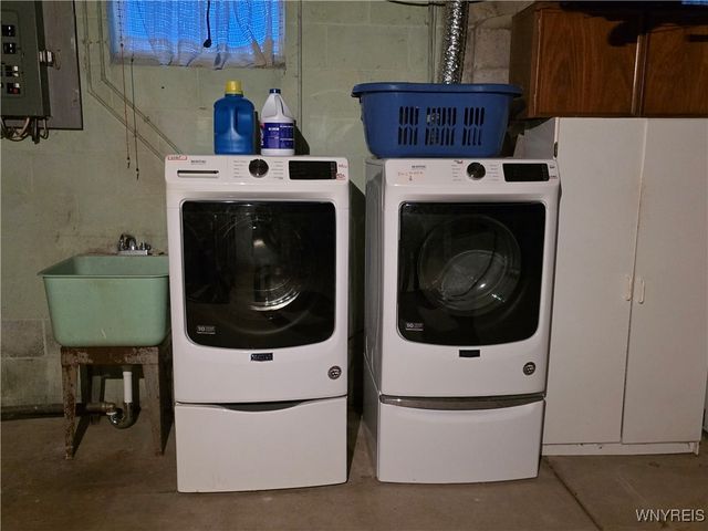 1325 Brookfield Drive, North Tonawanda, NY 14120