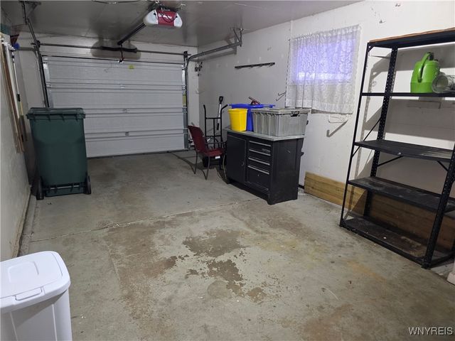 1325 Brookfield Drive, North Tonawanda, NY 14120