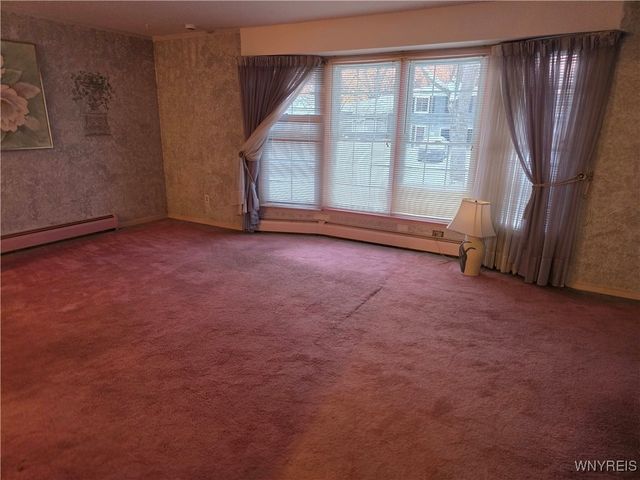 1325 Brookfield Drive, North Tonawanda, NY 14120