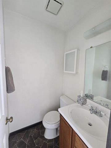 919 E Harbor View, Bay City, MI 48706