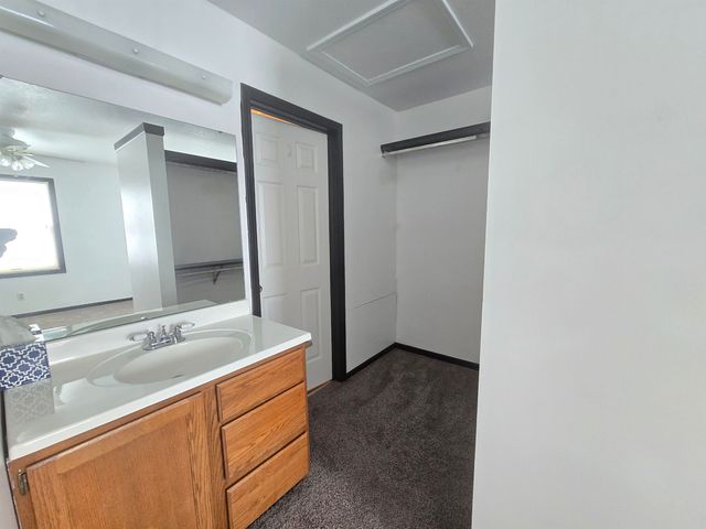 919 E Harbor View, Bay City, MI 48706