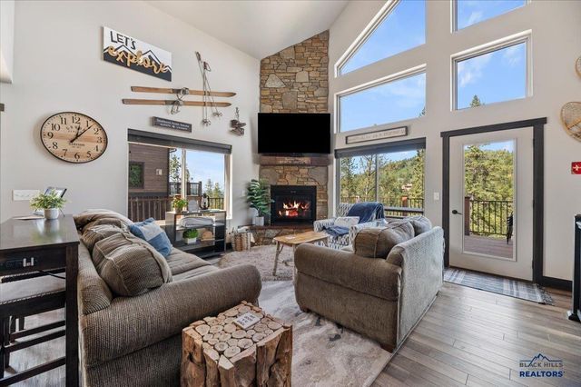 21185 LOST CAMP TRAIL, Lead, SD 57754