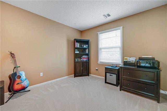 18966 W 117th Terrace, Olathe, KS 66061