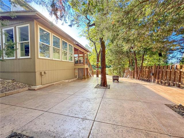 18966 W 117th Terrace, Olathe, KS 66061