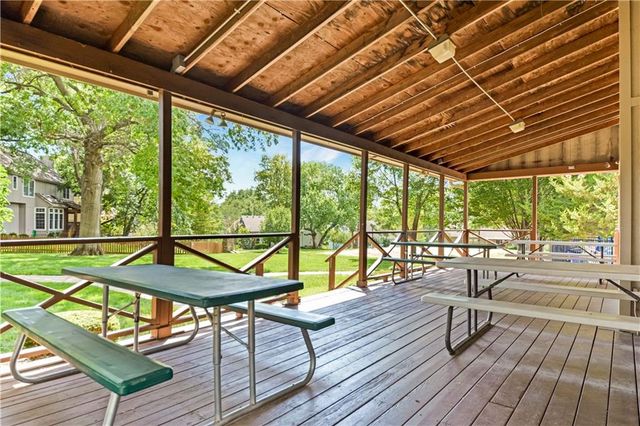 18966 W 117th Terrace, Olathe, KS 66061