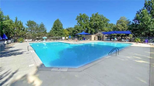 18966 W 117th Terrace, Olathe, KS 66061