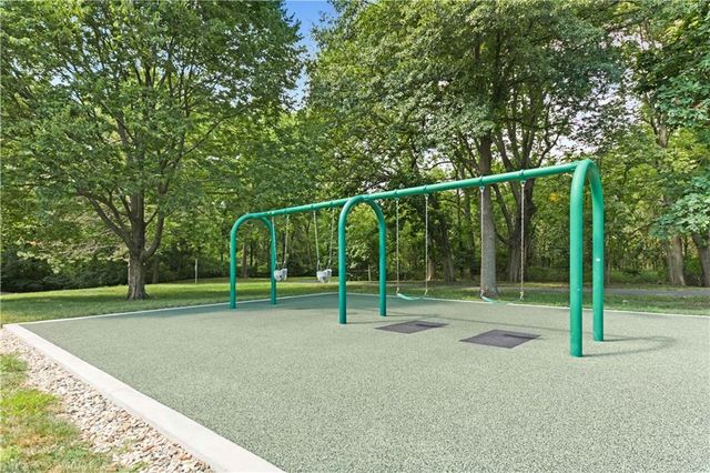 18966 W 117th Terrace, Olathe, KS 66061