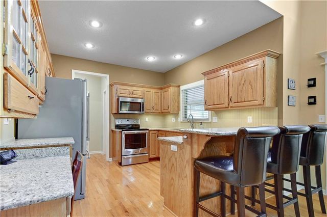 18966 W 117th Terrace, Olathe, KS 66061