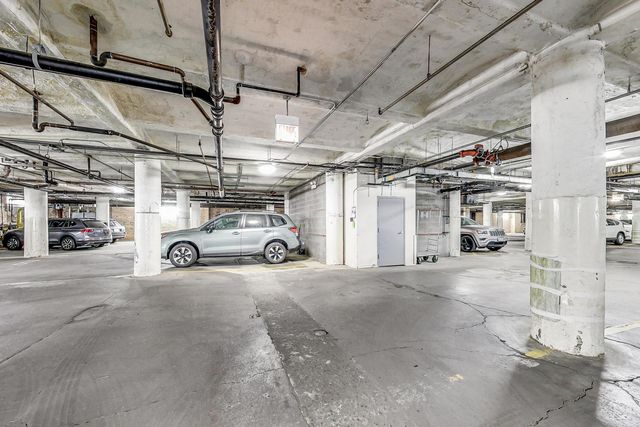 1000 W washington Boulevard 418, Chicago, IL 60607