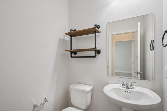10406 Fluxus Way, Iowa Colony, TX 77583
