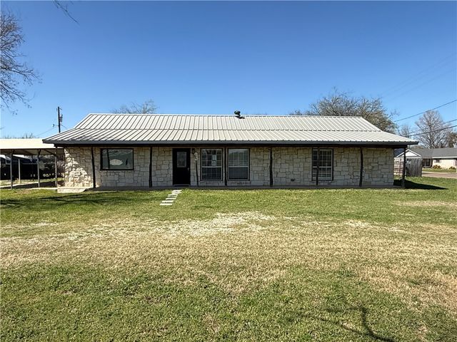 634 Randy Drive, Woodway, TX 76712