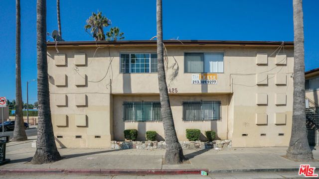 8425 S Western Avenue, Los Angeles, CA 90047