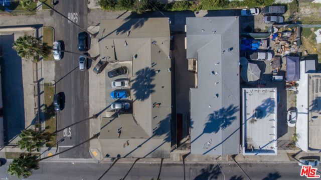 8425 S Western Avenue, Los Angeles, CA 90047