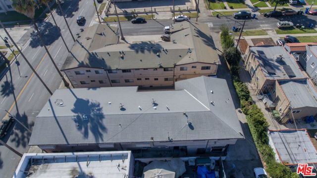8425 S Western Avenue, Los Angeles, CA 90047