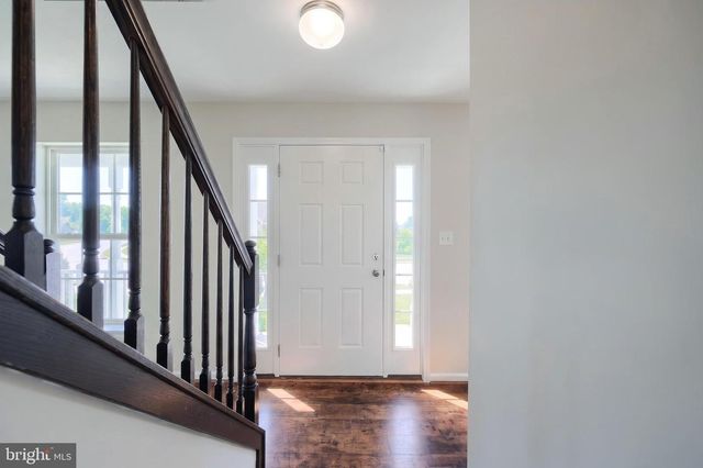 98 CLOVER RUN, Abbottstown, PA 17301