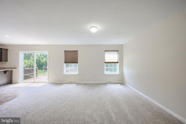 98 CLOVER RUN, Abbottstown, PA 17301