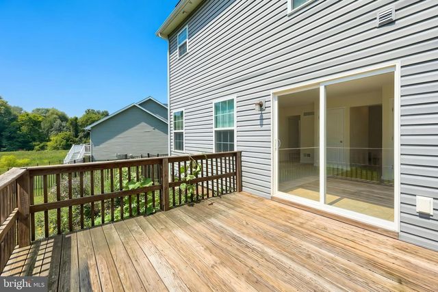 98 CLOVER RUN, Abbottstown, PA 17301